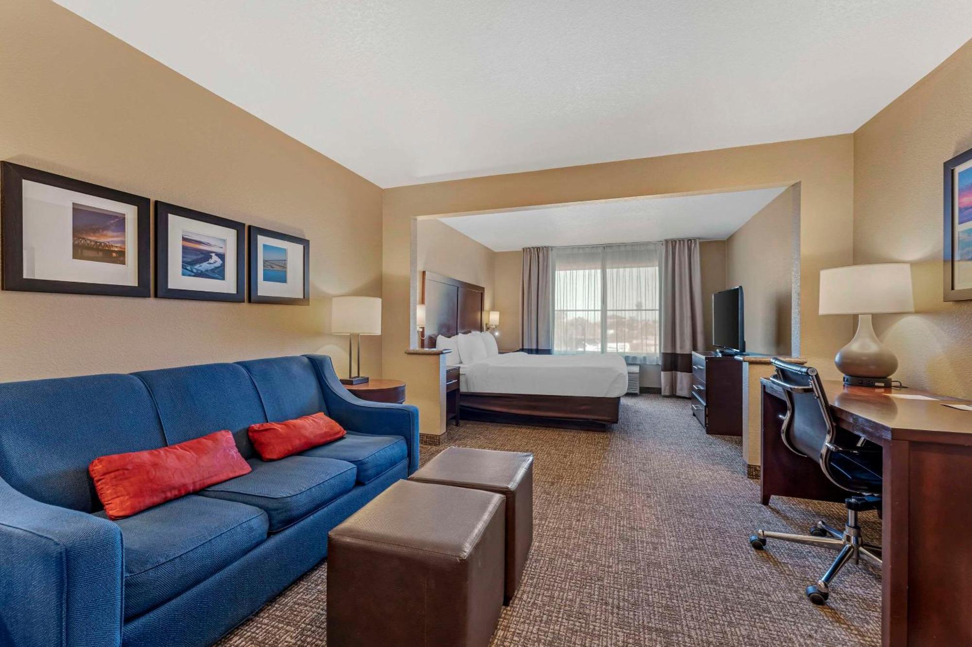 Comfort Inn Lathrop Stockton Airport Экстерьер фото